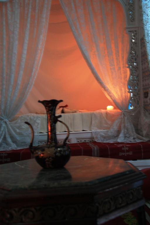 Dar Hassine Allani el-Kajraván Szoba fotó